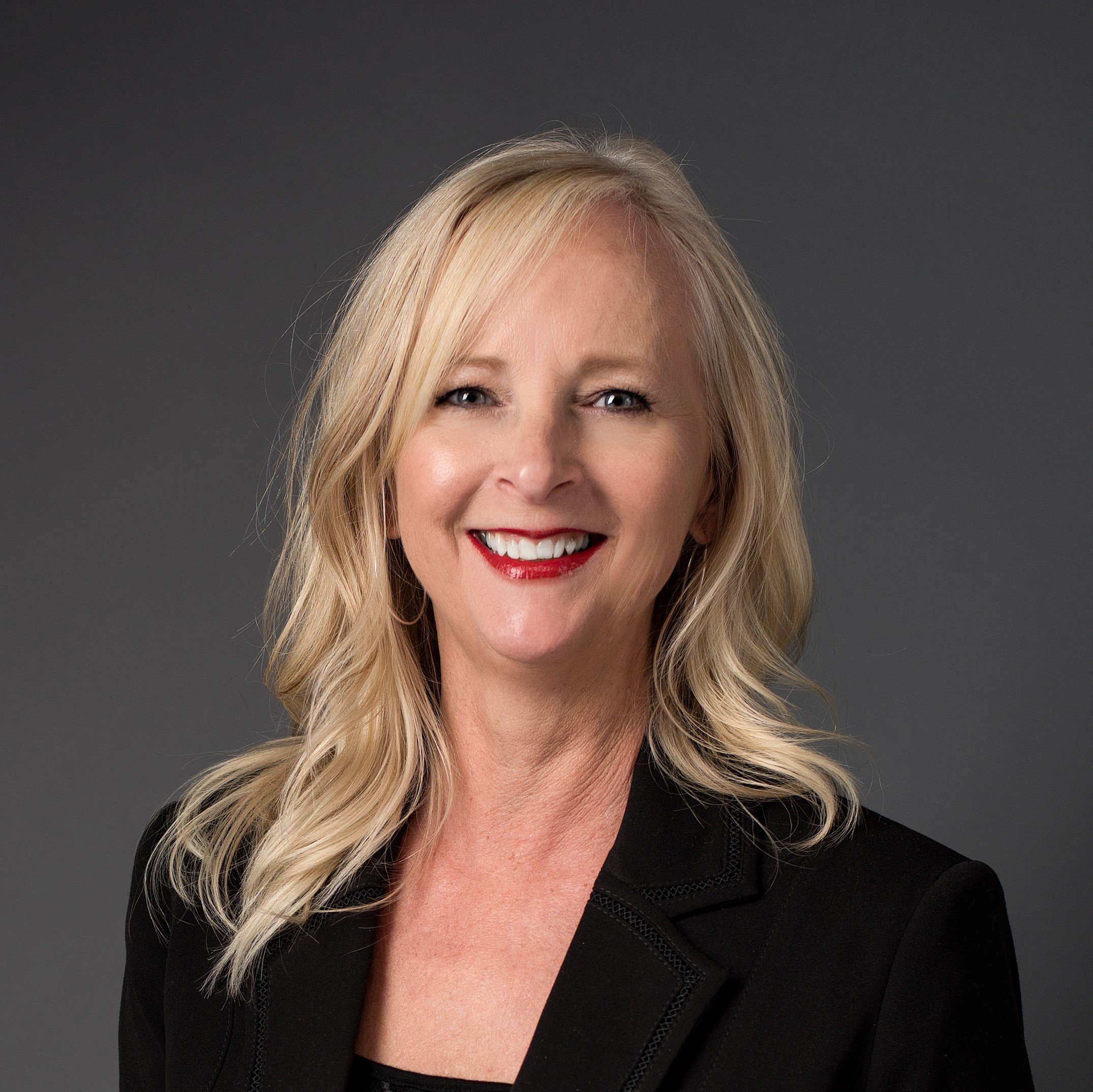 Cyndy - headshot (2) - Cyndy Shelton