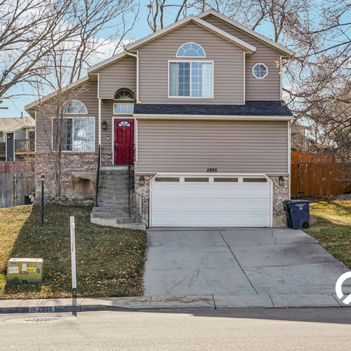 Home for Sale in West Valley City Utah