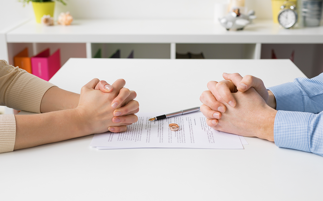 7 Challenges Faced By Divorcing Home Sellers