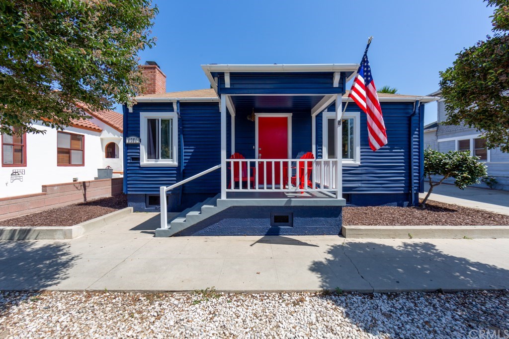 Long Beach home for sale in Alamitos Beach