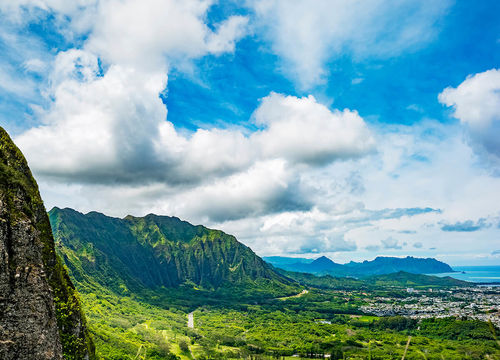 Nuuanu-Pali-Lookout-Honolulu
