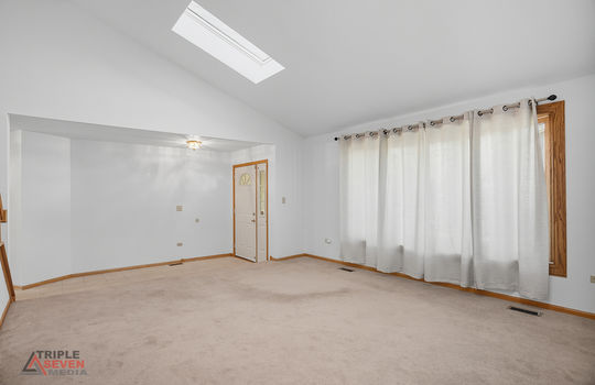 5013 180th St, Country Club Hills, IL (CW) Int Reshoot-10