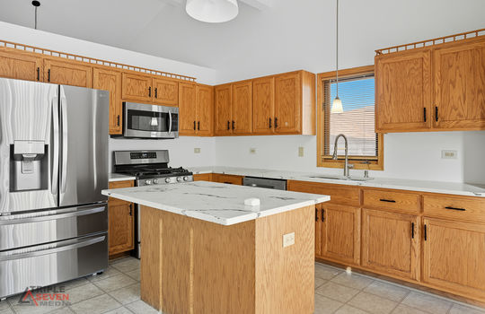 5013 180th St, Country Club Hills, IL (CW) Int Reshoot-19