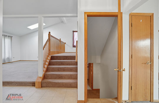 5013 180th St, Country Club Hills, IL (CW) Int Reshoot-40