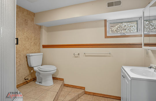 5013 180th St, Country Club Hills, IL (CW) Int Reshoot-45