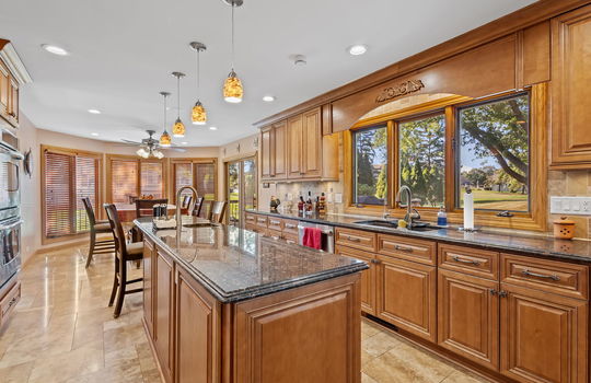 HD_1759764415418_27_web_or_mls_IMG_7090