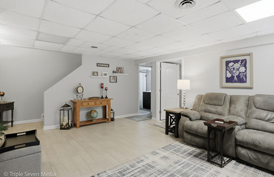 HD_1767795331174_15721_W_Waterford_Lane_Manhattan__CW__31