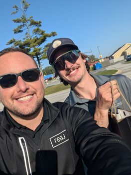 PXL_20250926_212113910.TS-000 (1)