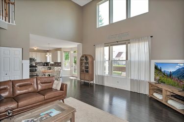 HD_1780697573397_06_Living_Room