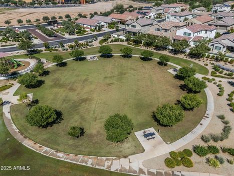 005_20251022014913973080000000-o