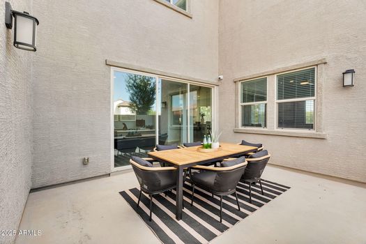 022_20251022014819358184000000-o