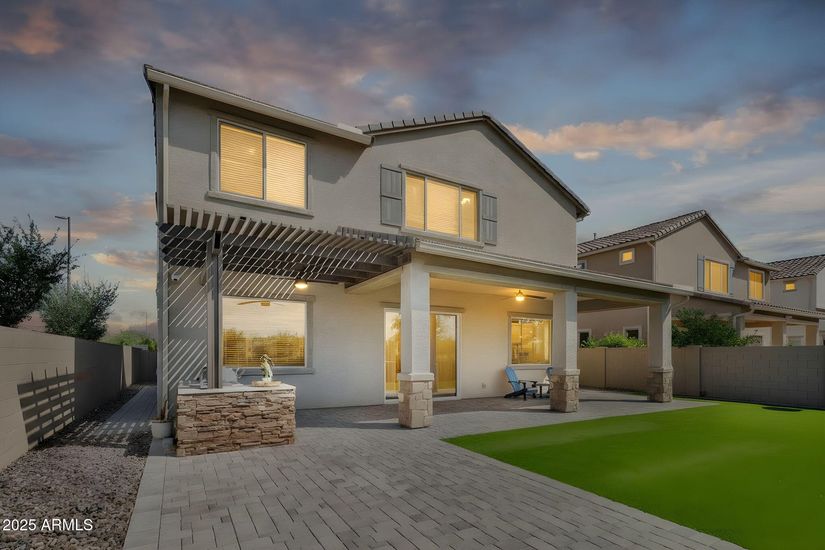 028_20251022014803372325000000-o