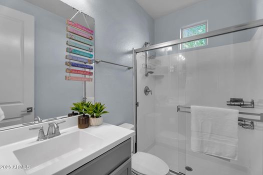 035_20251022014755151449000000-o