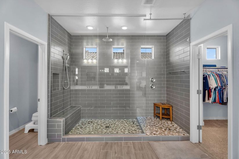 044_20251022014745041668000000-o