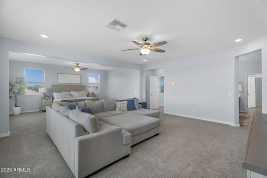 050_20251022014738552897000000-o