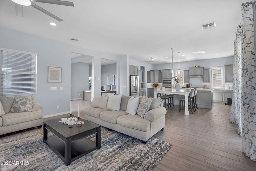 071_20251022014713325298000000-o