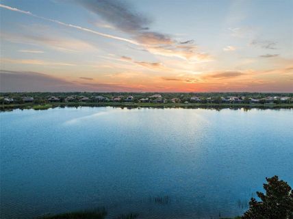 Nosey Neighbor Placeholder Photo (7512 CROSSHILL COURT) &#8211; 70