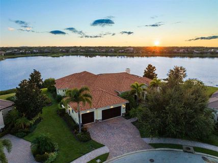 Nosey Neighbor Placeholder Photo (7512 CROSSHILL COURT) &#8211; 90