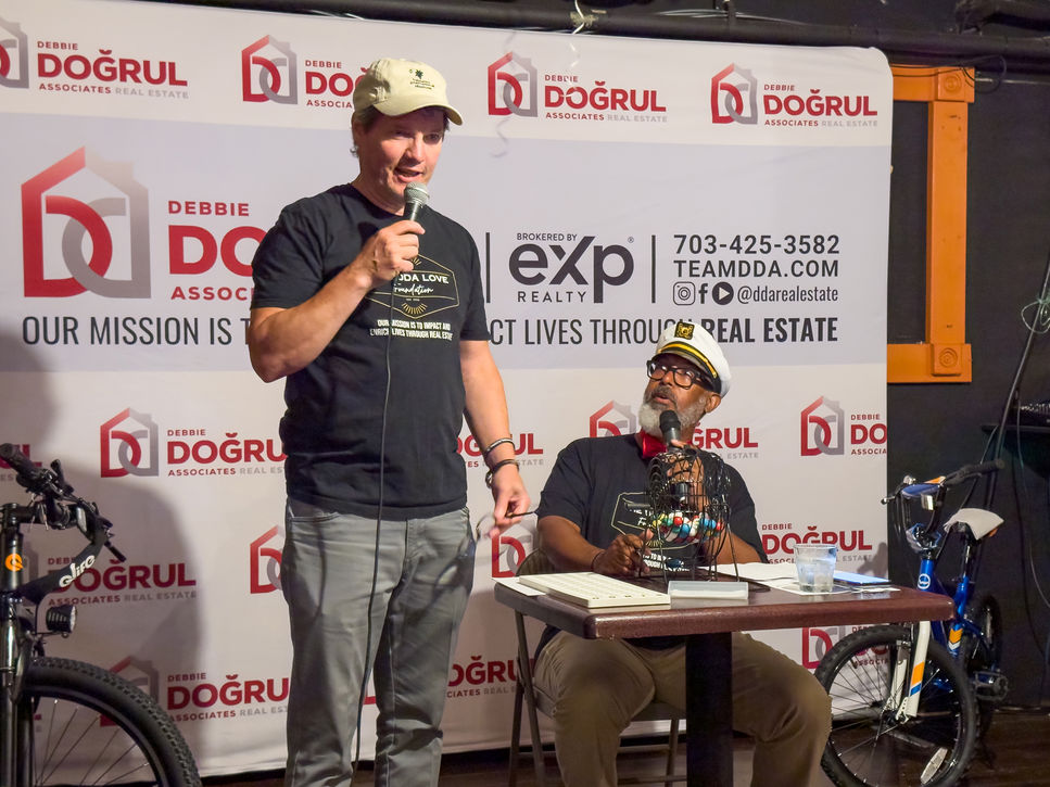 11-debbie-dogrul-associates-bingo-night-fundraiser-26