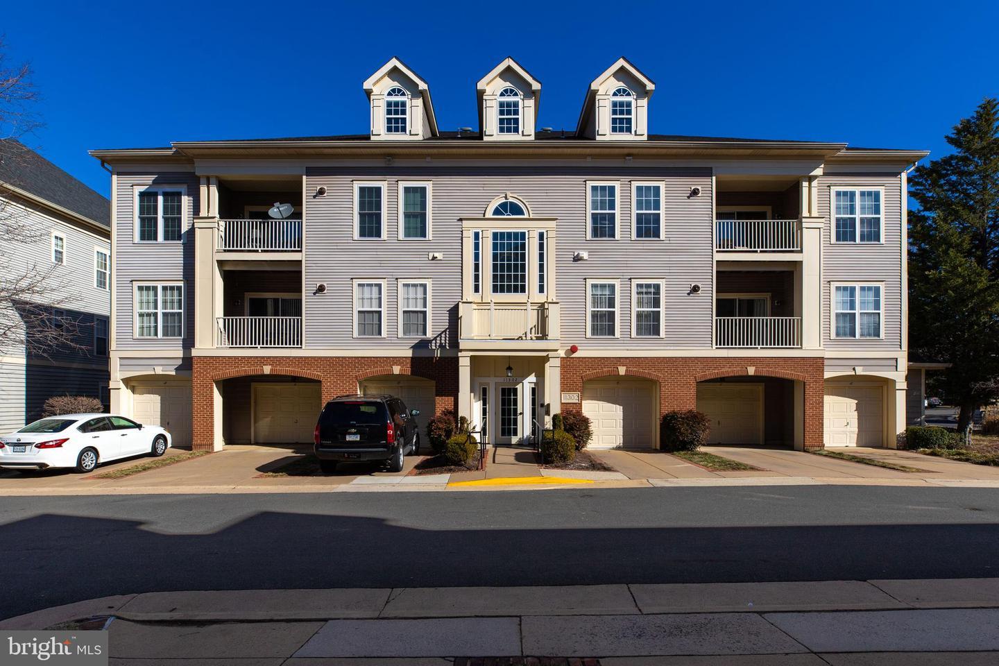 11302 Westbrook Mill Ln - Donovan Kim