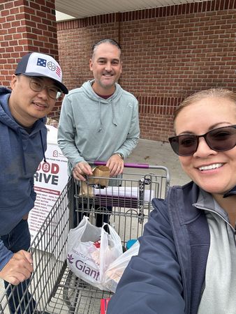 11-15-2025_food-drive7