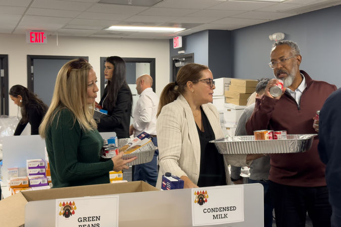 thanksgiving-giveaway-2025-9