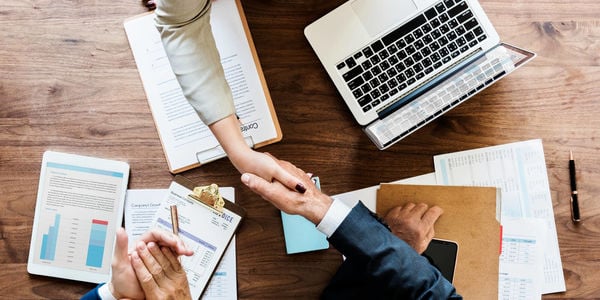 Why It's Important To Work With A Realtor