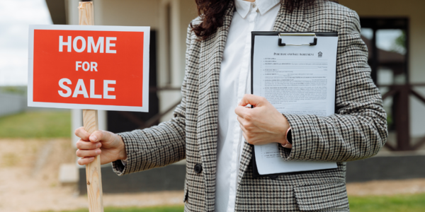 Why It's Important To Work With A Realtor