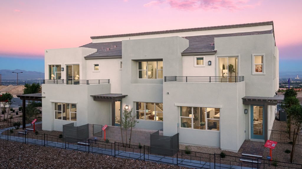 Red And White Modern Minimalist Top 5 Shocking Moments YouTube Thumbnail - 2025-11-19T172400.533