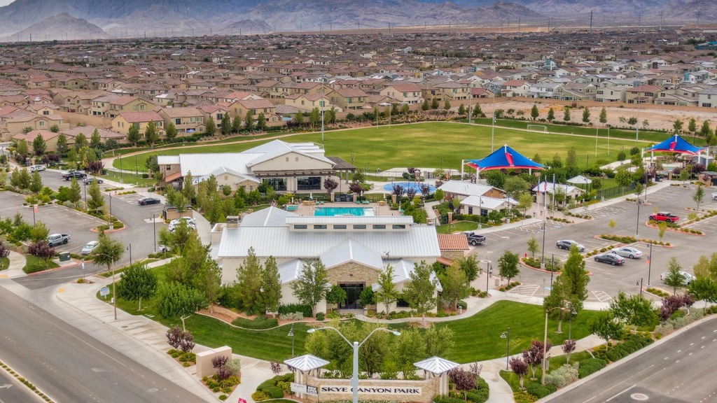 Red And White Modern Minimalist Top 5 Shocking Moments YouTube Thumbnail - 2025-12-03T133508.196