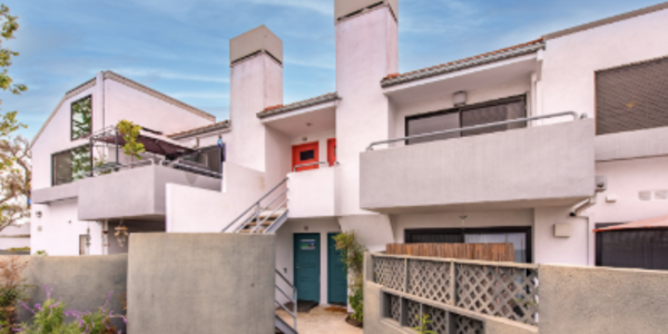 1124 Tivoli Ln #152 Simi Valley CA 93065