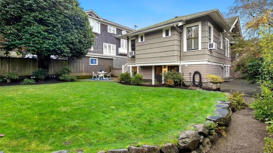 2226 12th Avenue E - Gallery Image 1