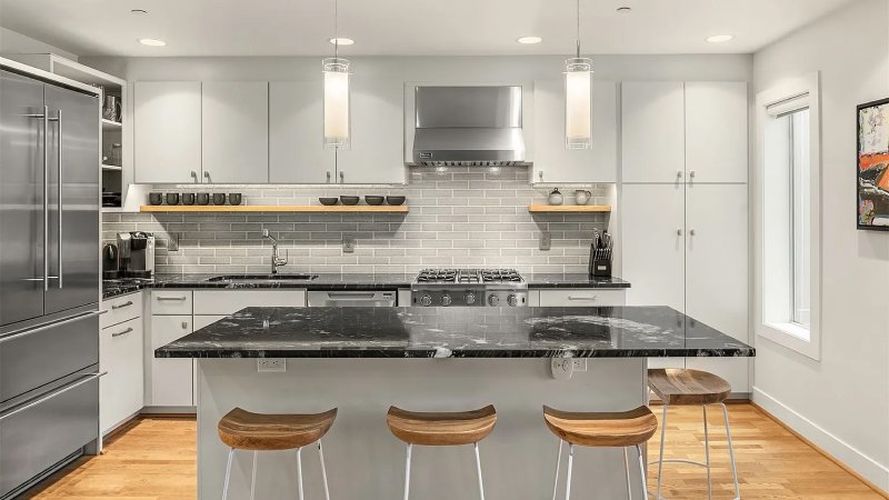 315 W Galer Street UNIT 101 - Gallery Image 3