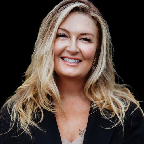 Kelly Cooper