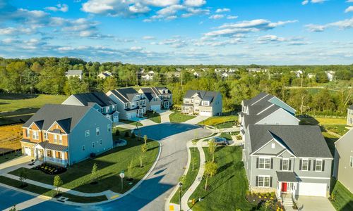 Living on a Cul-de-sac: Pros & Cons