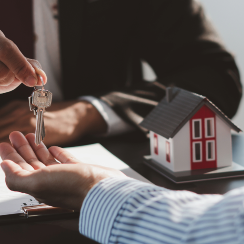 When do you get the keys after closing in Washington State?