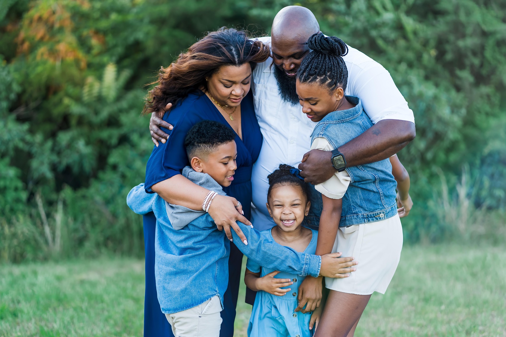 family-7257182_1920