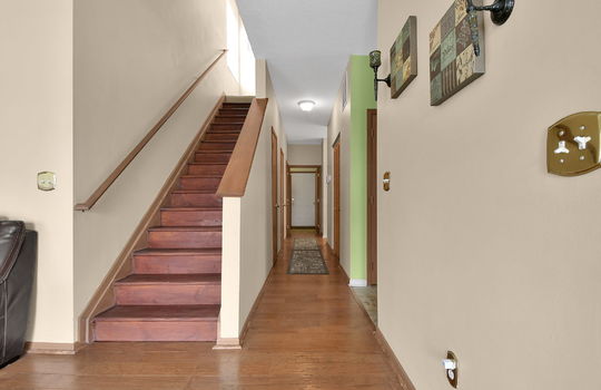 17-web-or-mls-2517-tree-knoll-ct