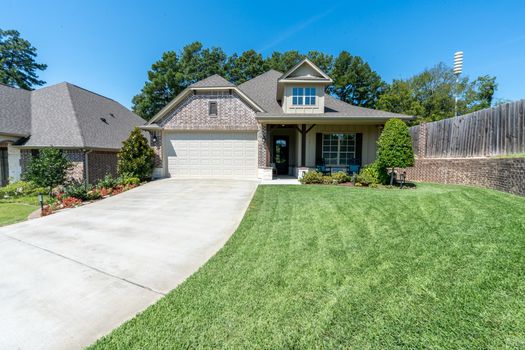 627 Cambridge Bend Cir