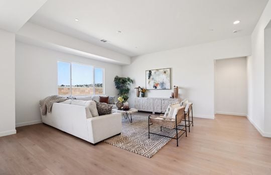 4-web-or-mls-Malva Rosa Dr-2006-005