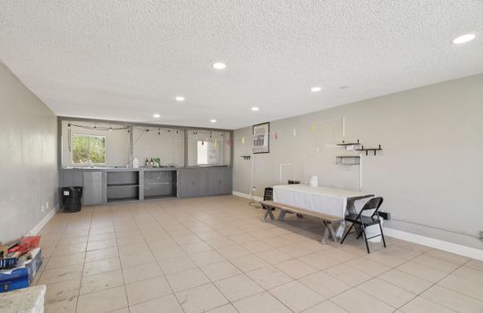 6-web-or-mls-E Avenue J12-S2507-006