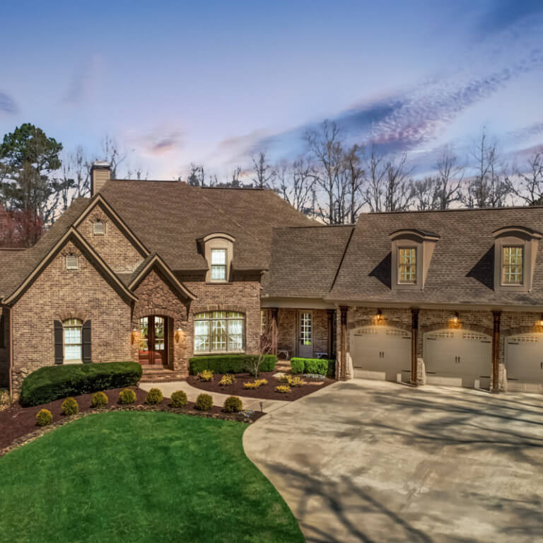 Luxury Homes & Estates