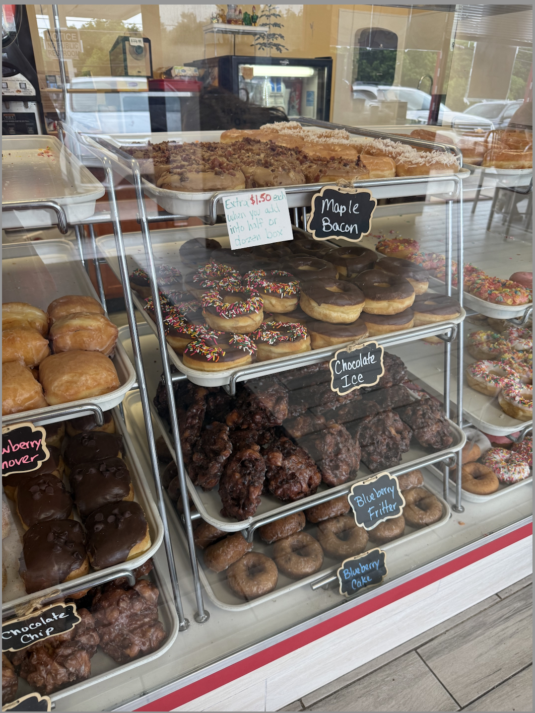Ray's Donuts counter
