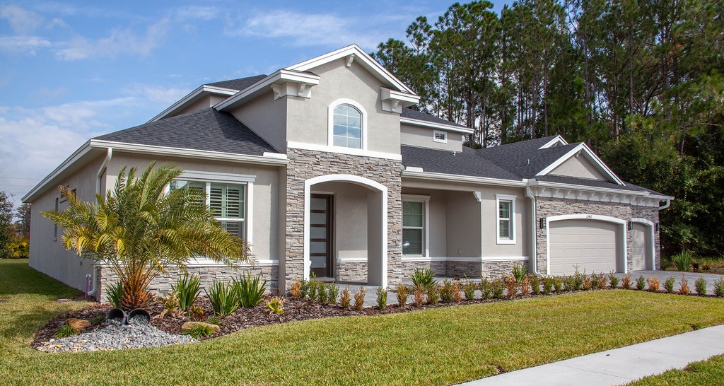H2_ Luxury Retirees Benefit From Diverse Lifestyle Options