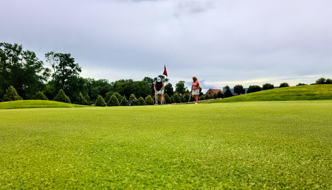 H1_ Naples vs. Bonita Springs_ Comparing Golf Community Lifestyles