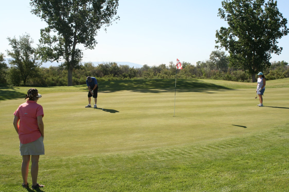 _ H2_ Bonita Springs Golf Community Lifestyle_ Relaxed Luxury with Nature at Its Core