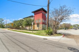 05-1713 Park Place-5