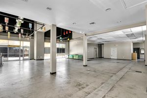 11-1713 Park Place-11