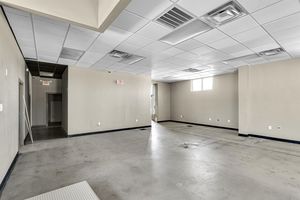 12-1713 Park Place-12