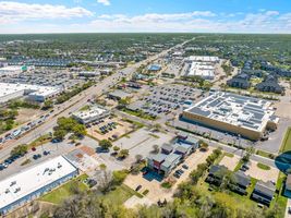 28-1713 Park Place-28